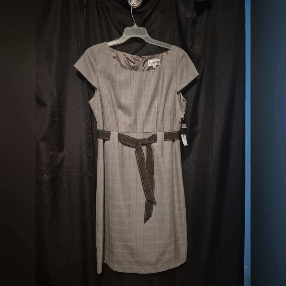 Studio I Gray Plaid Long Sleeve Dress